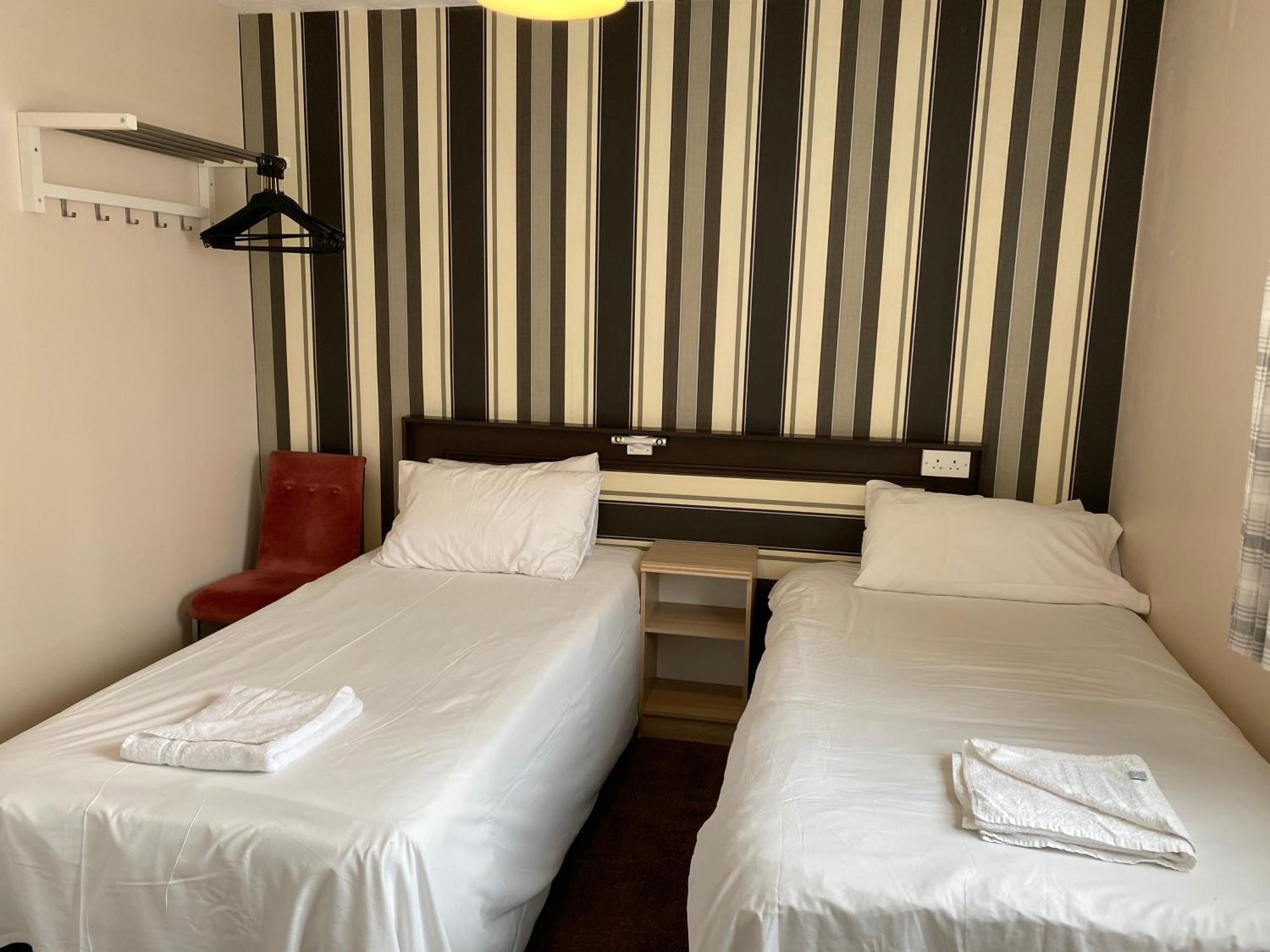 The Arncliff Hotel Blackpool Bagian luar foto